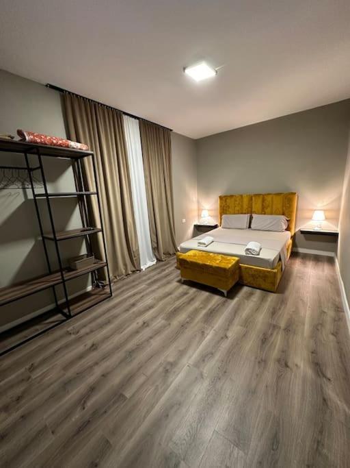Bejart Apartment 4 Tirana Esterno foto