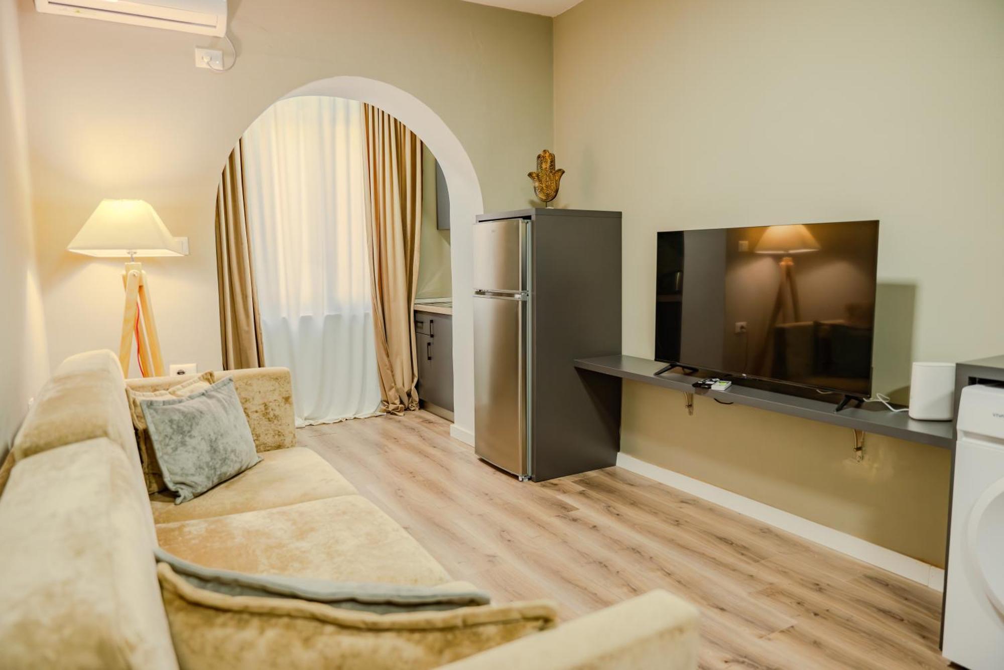 Bejart Apartment 4 Tirana Esterno foto
